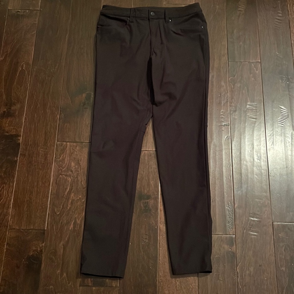 Lululemon dress pant. Size 30. Not tailored.
